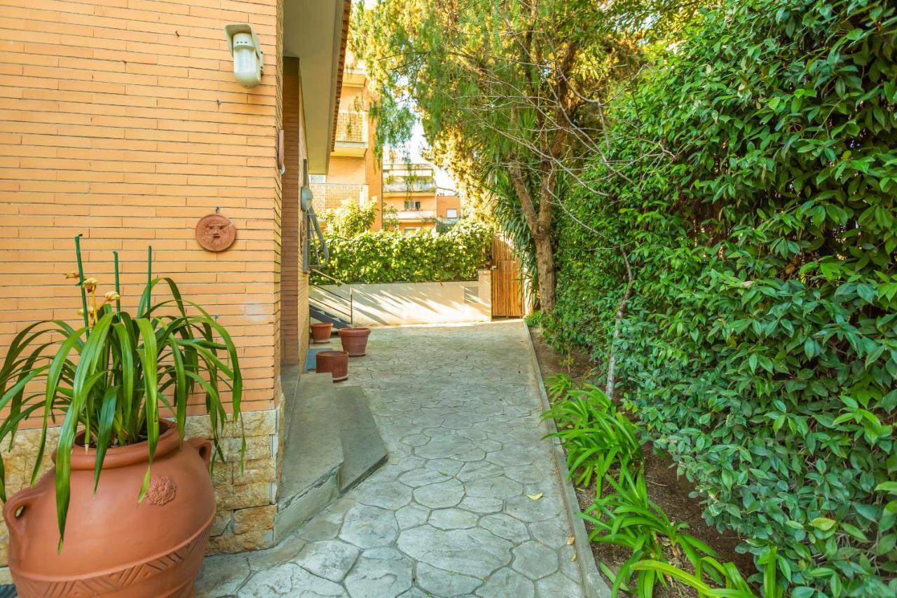 St Peter'S Spacious 4 Bdr With Private Parking Apartment Rome Exterior photo